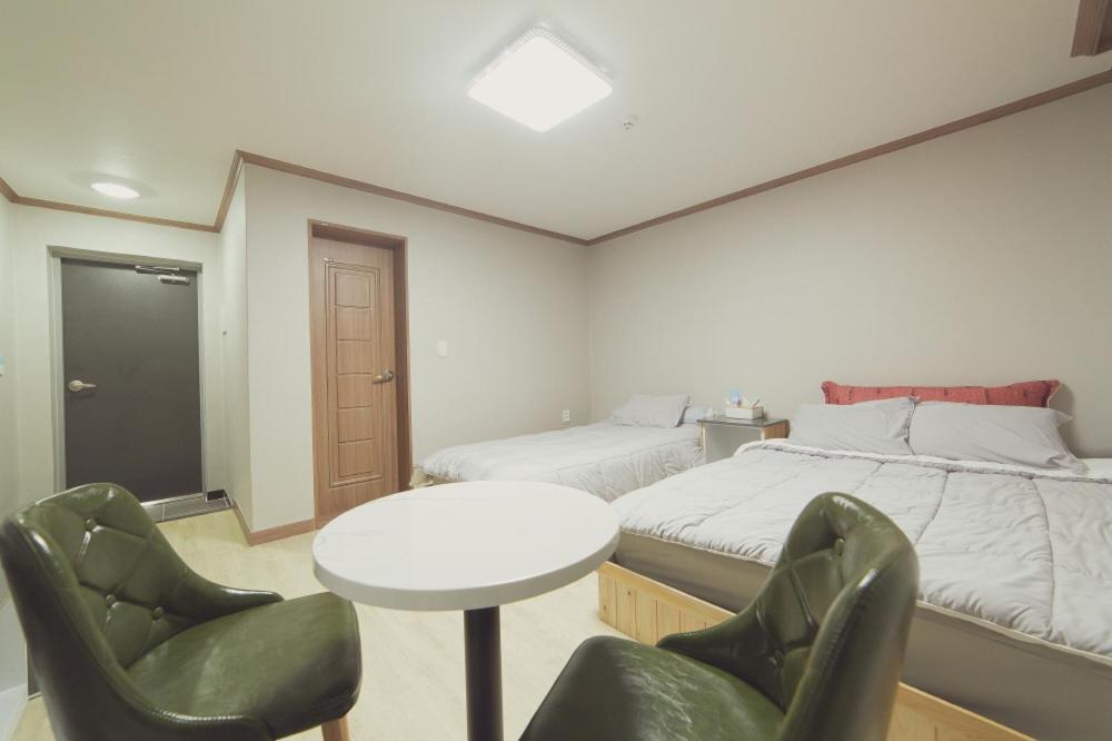 Hotel Castle Suncheon Exterior photo